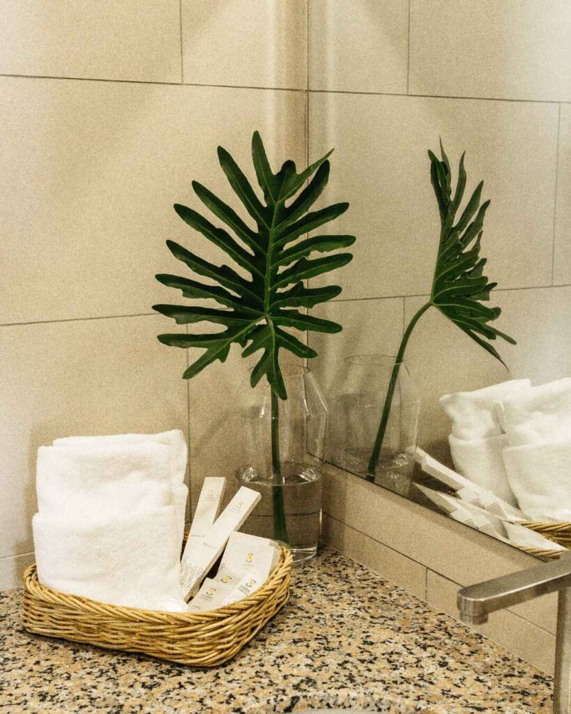 Holiday-Suites-Port-Barton-4