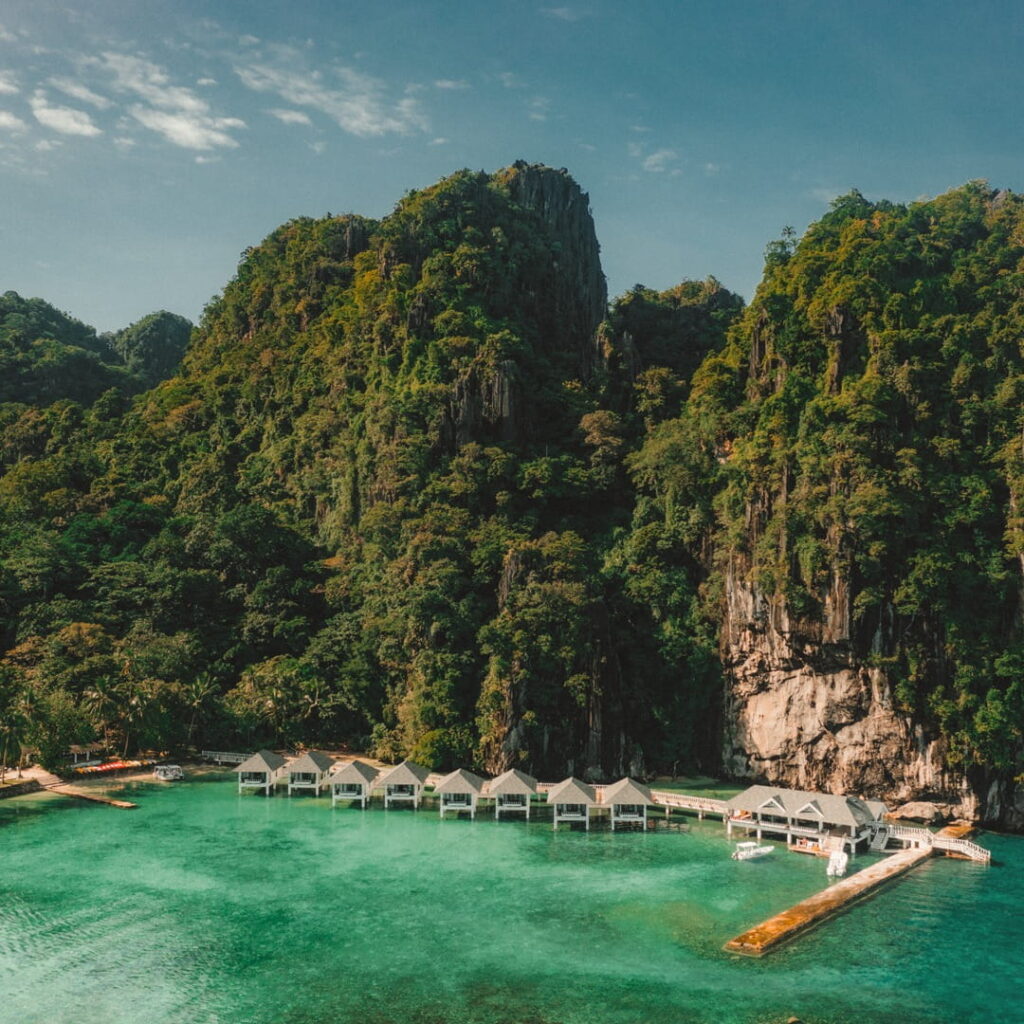 Lagen-Island-Resort-5